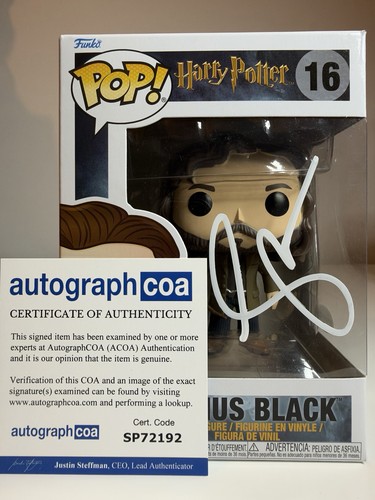 Funko pop signed autograph - pop!,