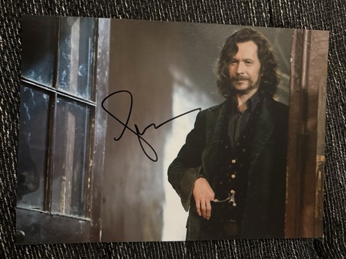 Gary oldman hand signed - oldman,